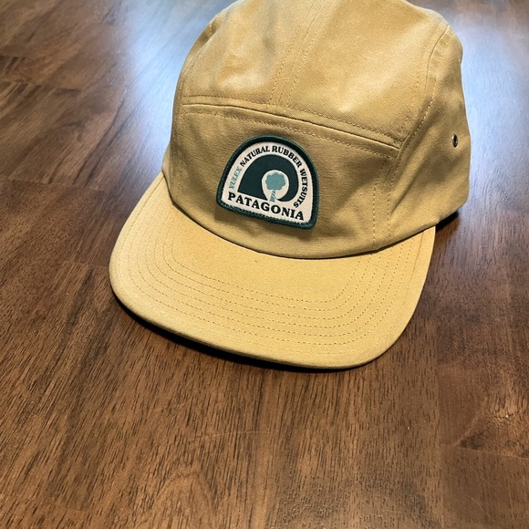 Patagonia Maclure hat never worn. - Picture 3 of 6